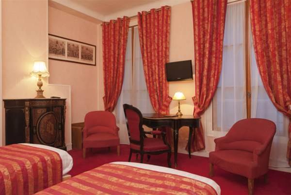 Hotel Du Quai Voltaire 2