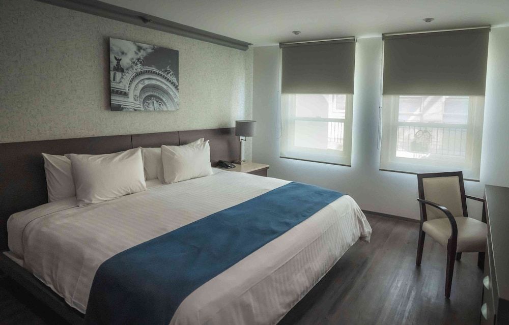 Suites Obelisk 2