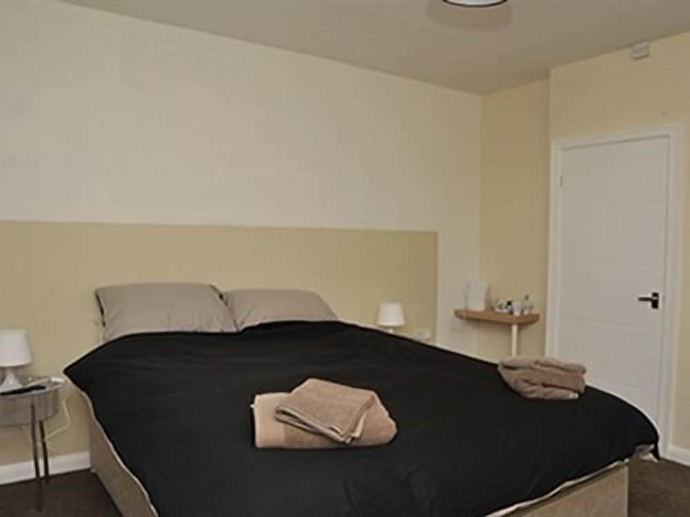 Hoppers Cottage Guest House 2