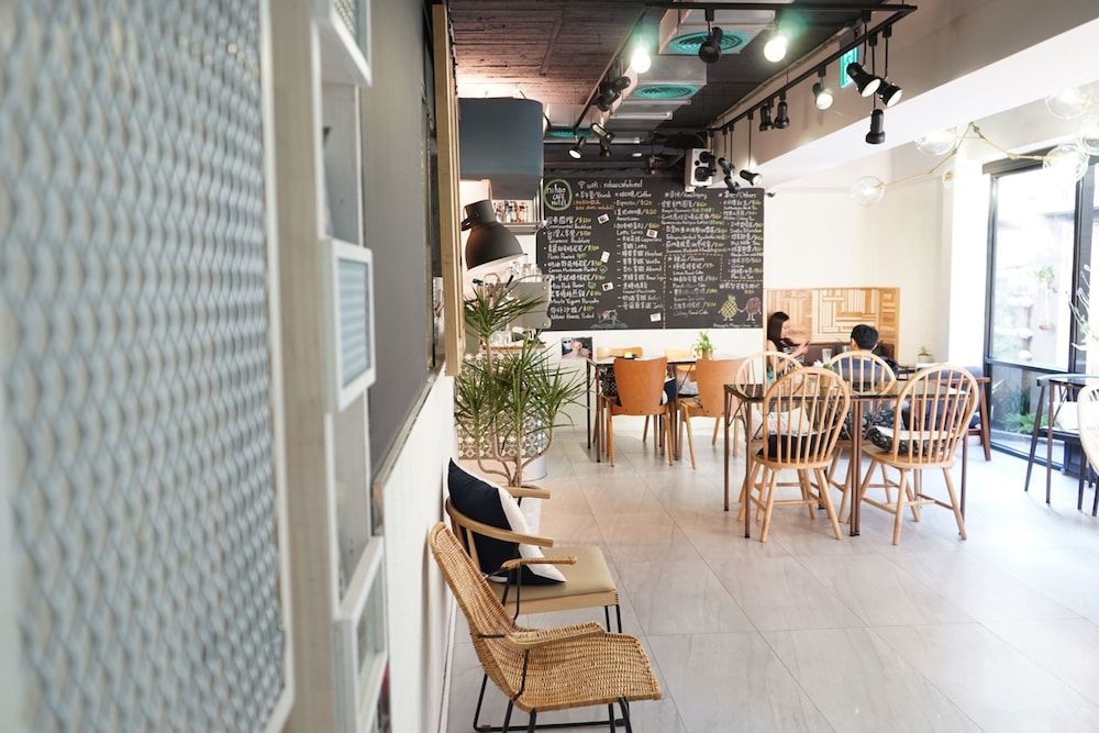 NiHao Café Hotel 1
