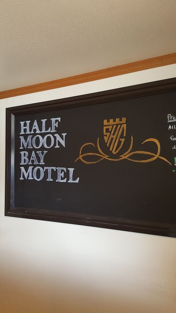 Half Moon Bay Motel 2