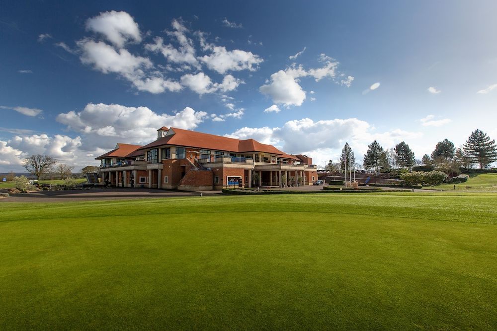 The Oxfordshire Golf & Spa Hotel 1