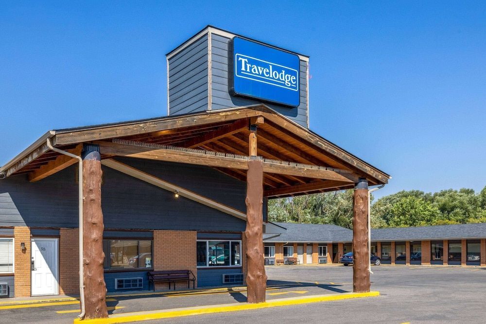 Travelodge by Wyndham Livingston 1