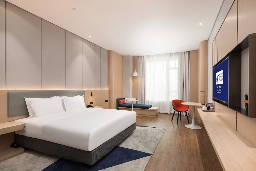Holiday inn Express Dongguan Shatian by IHG 2