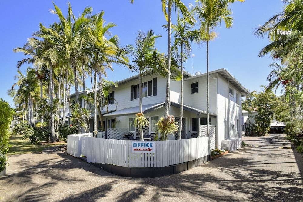Coco Bay Resort 2
