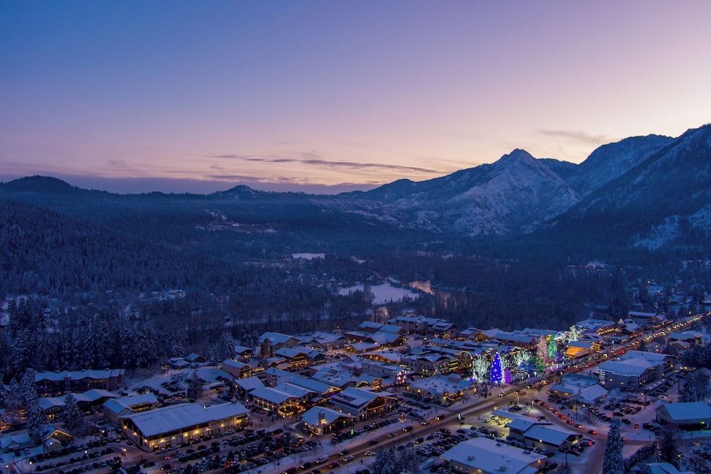 Icicle Village Resort 1