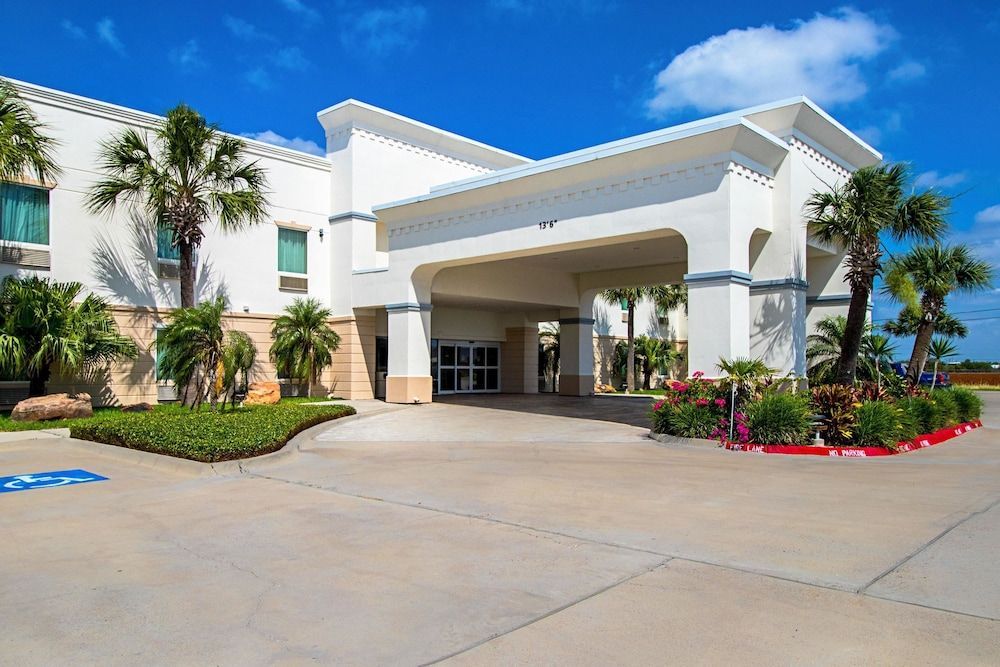Quality Inn & Suites Robstown 1
