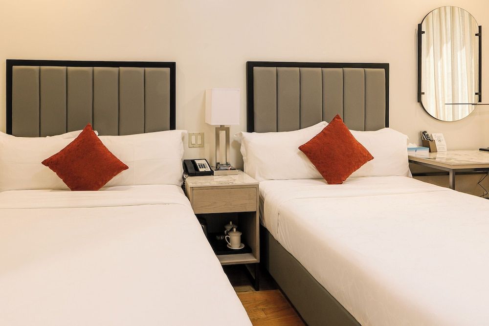 Asiatic Hotel - Flushing 1