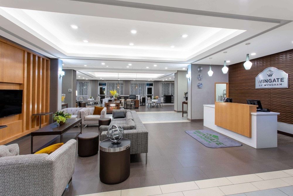Hawthorn Extended Stay by Wyndham Loveland 2