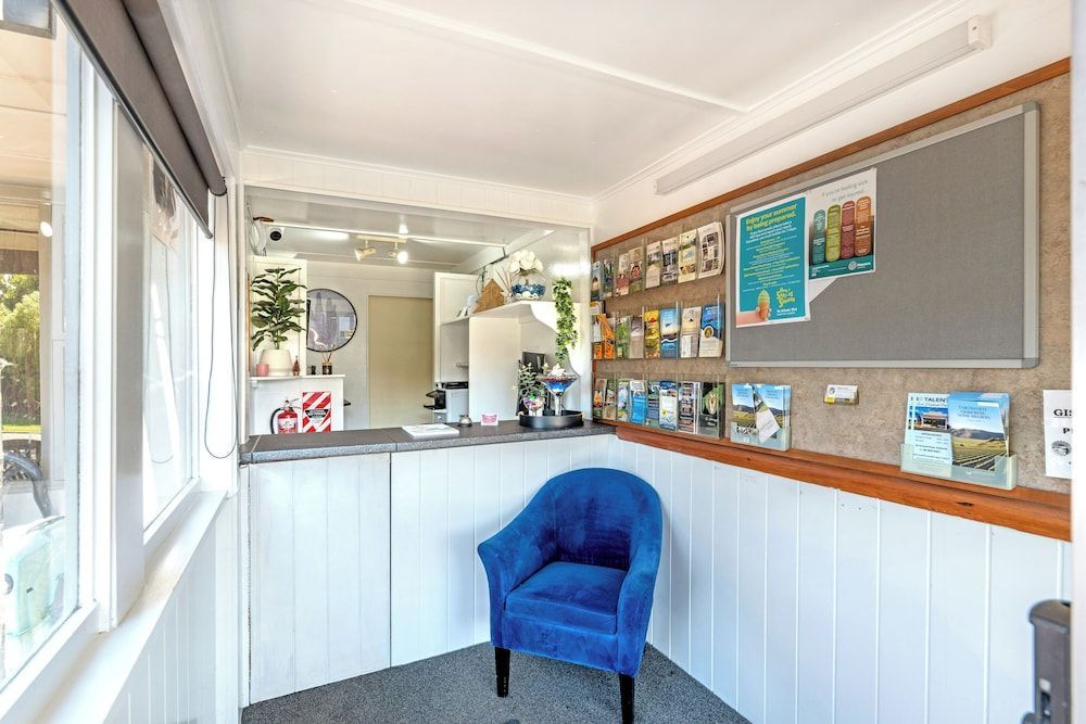 Travellers Inn Motel 2