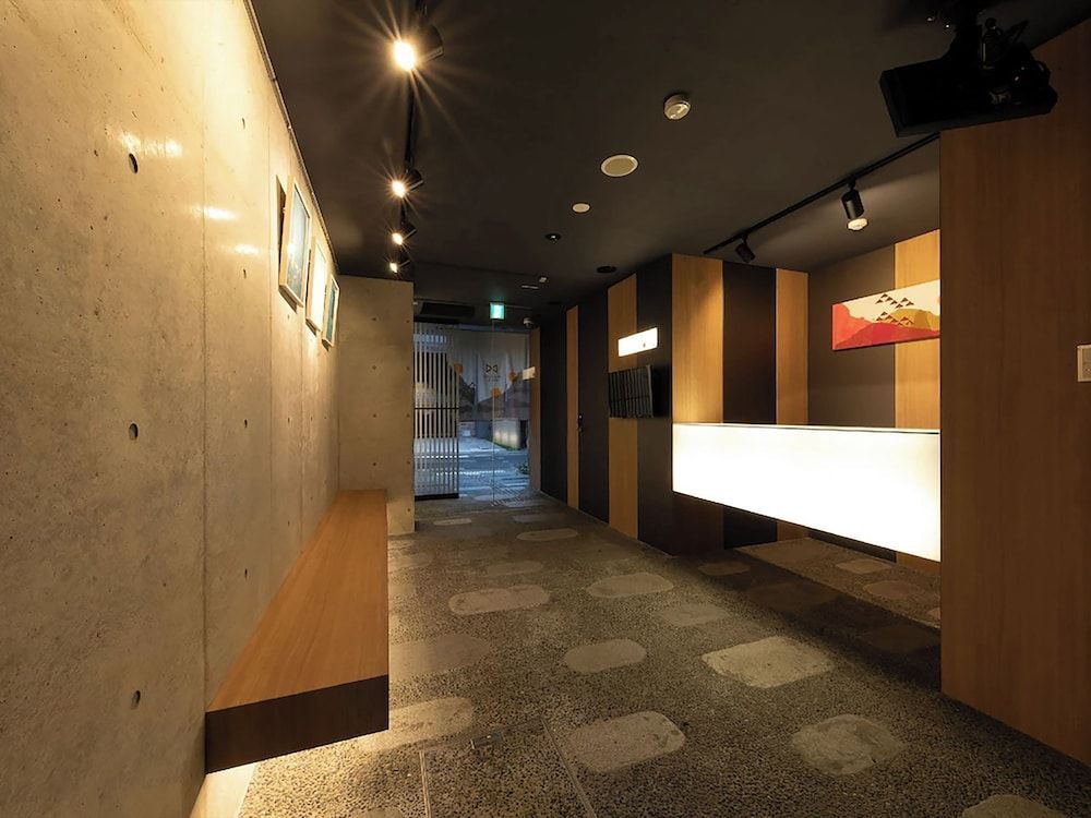 s Base shijo-omiya 2