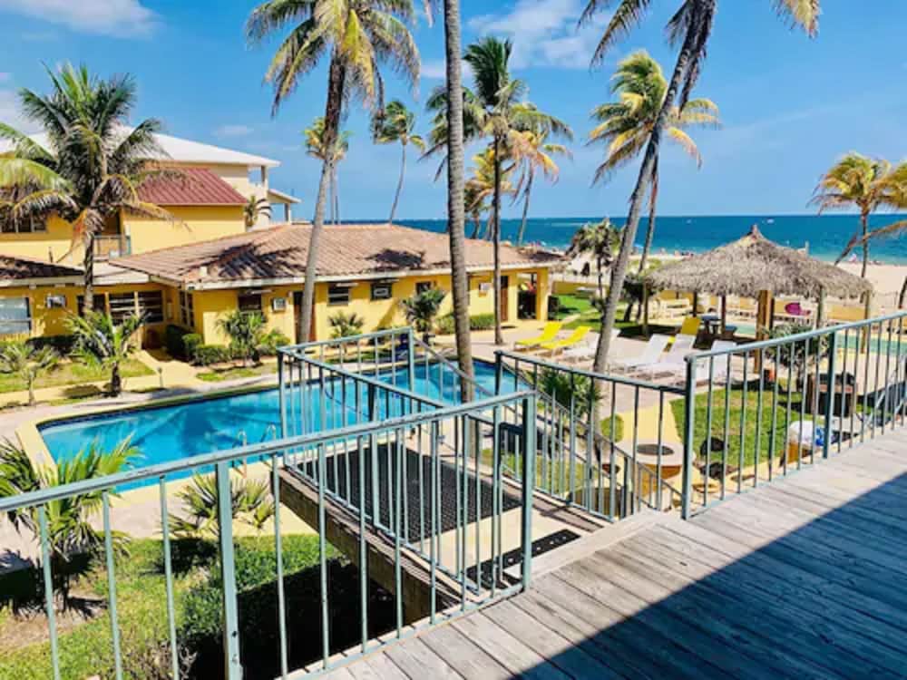 Ebb Tide Resort 1