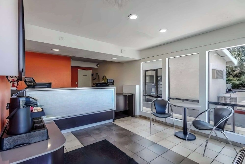 Motel 6 Modesto CA 2