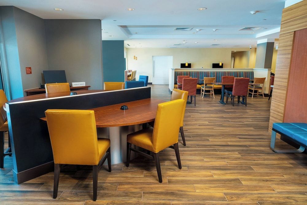 TownePlace Suites Irvine Lake Forest 2