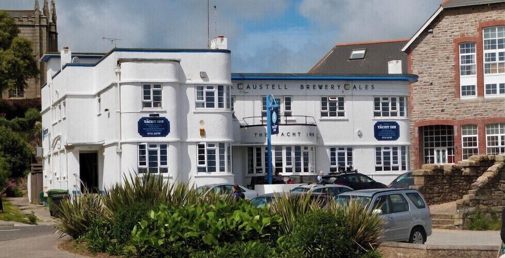 The Yacht Inn 1