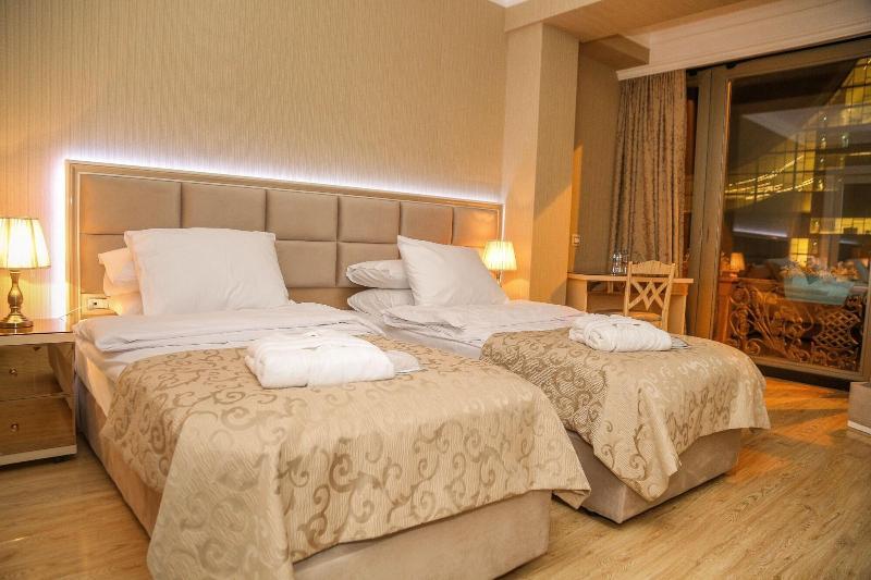 Rusel Hotel 2