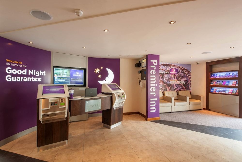Premier Inn London Hammersmith - Ravenscourt Park 2