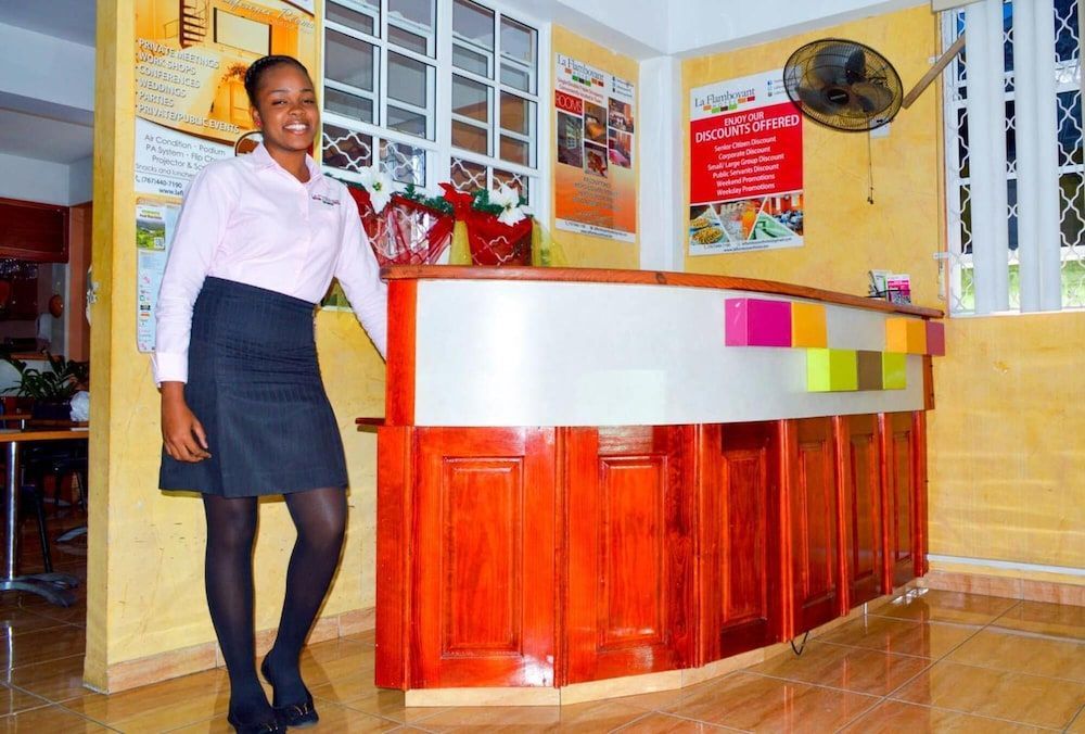 La Flamboyant Hotel 2