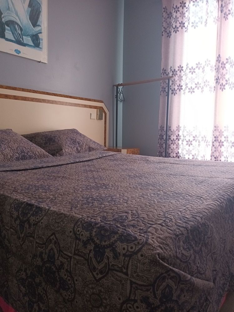 hotel azur 2