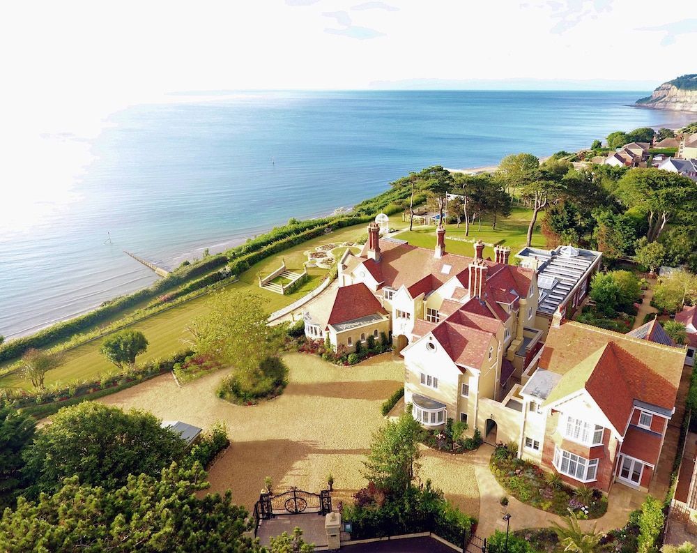 Haven Hall Hotel 1
