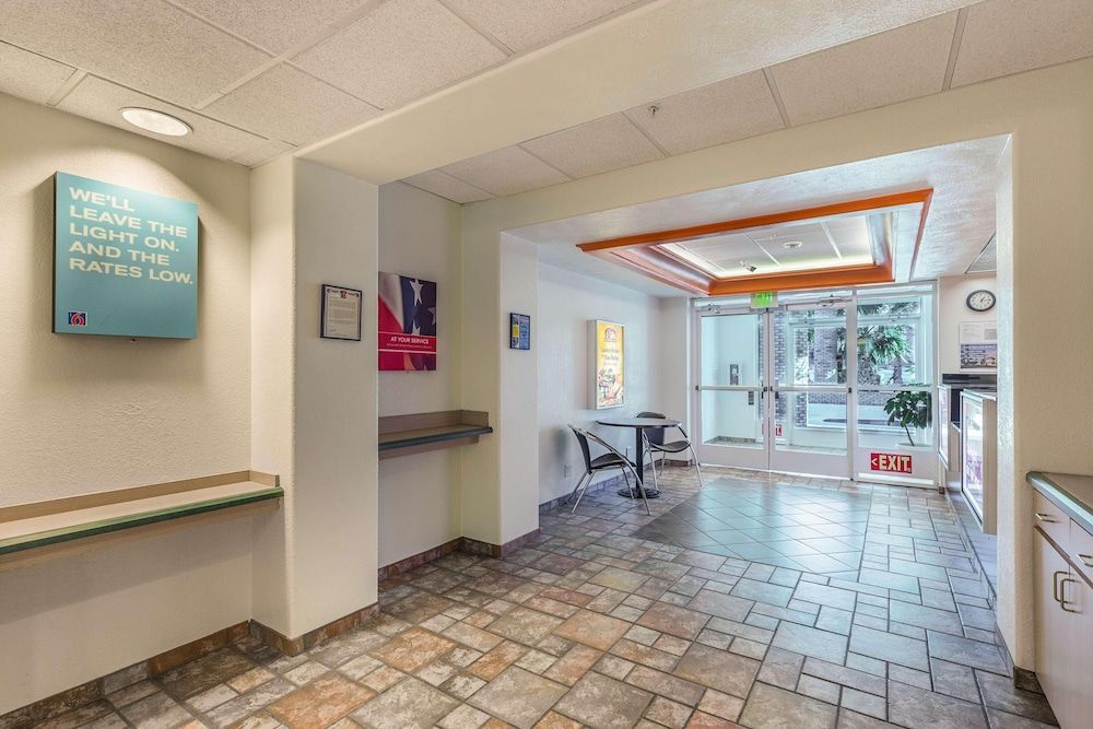 Motel 6 Beatty, NV - Death Valley 1