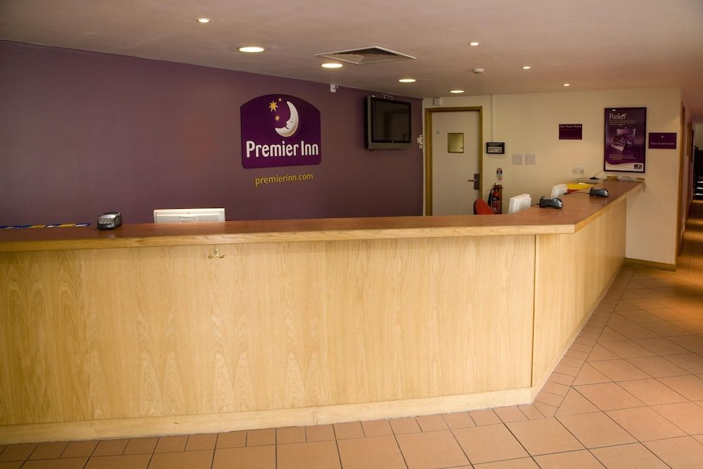 Premier Inn London Kensington 2