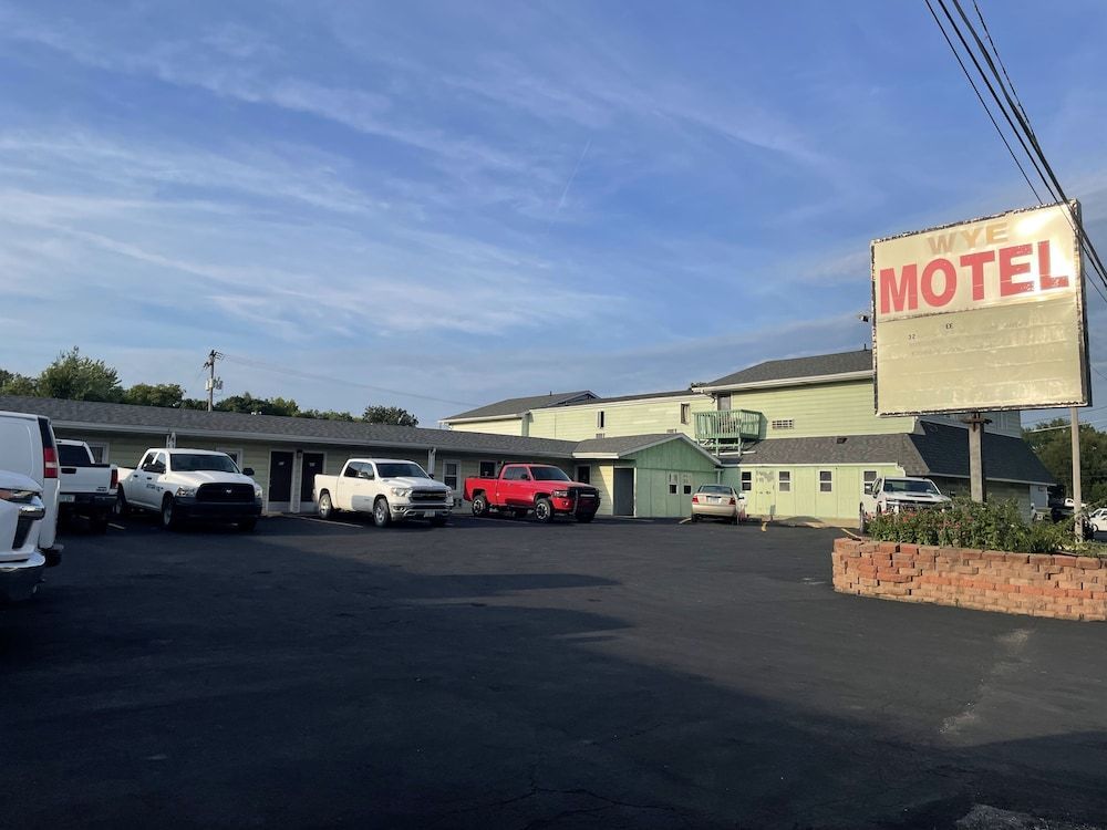 Wye Motel 1