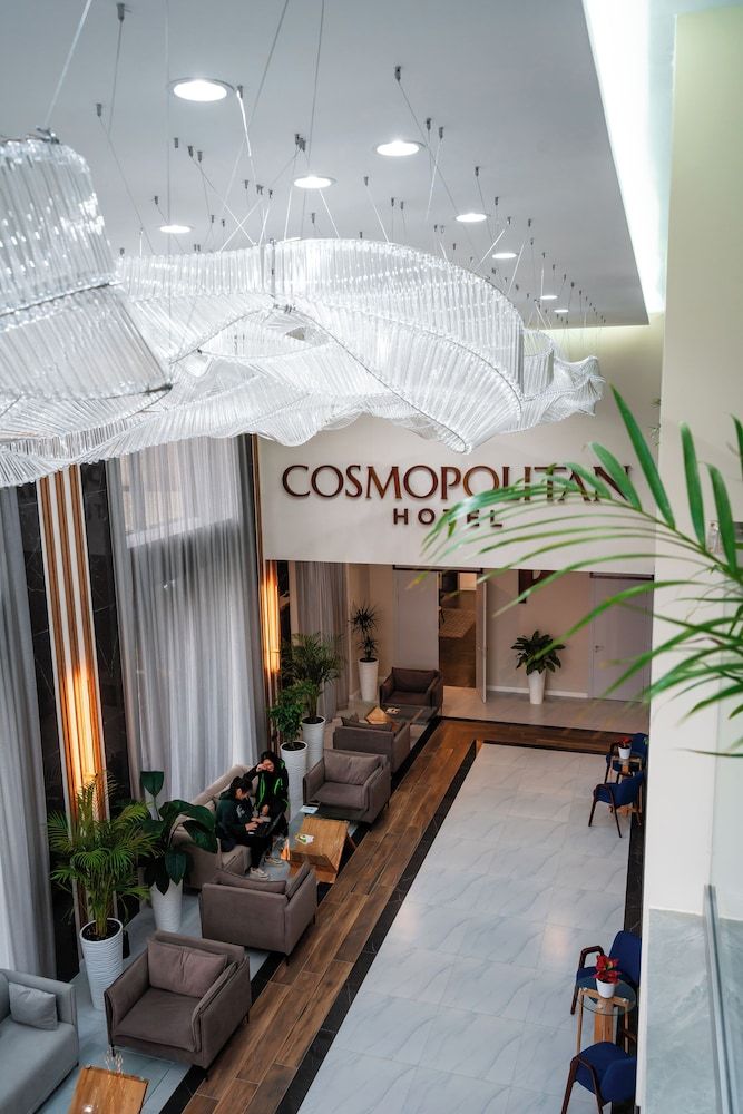 Cosmopolitan Hotel 2