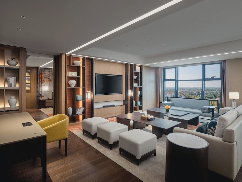 HUALUXE Kunshan Huaqiao by IHG - F1 Racing Preferred Hotel 2