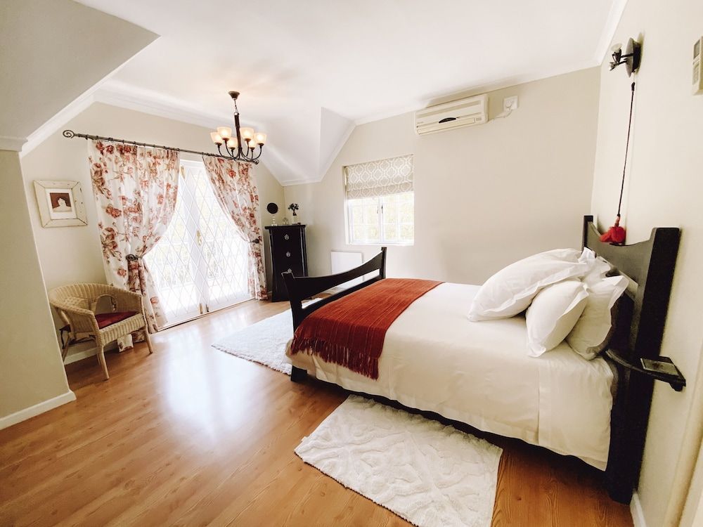 Jonquil Guest Cottage 2