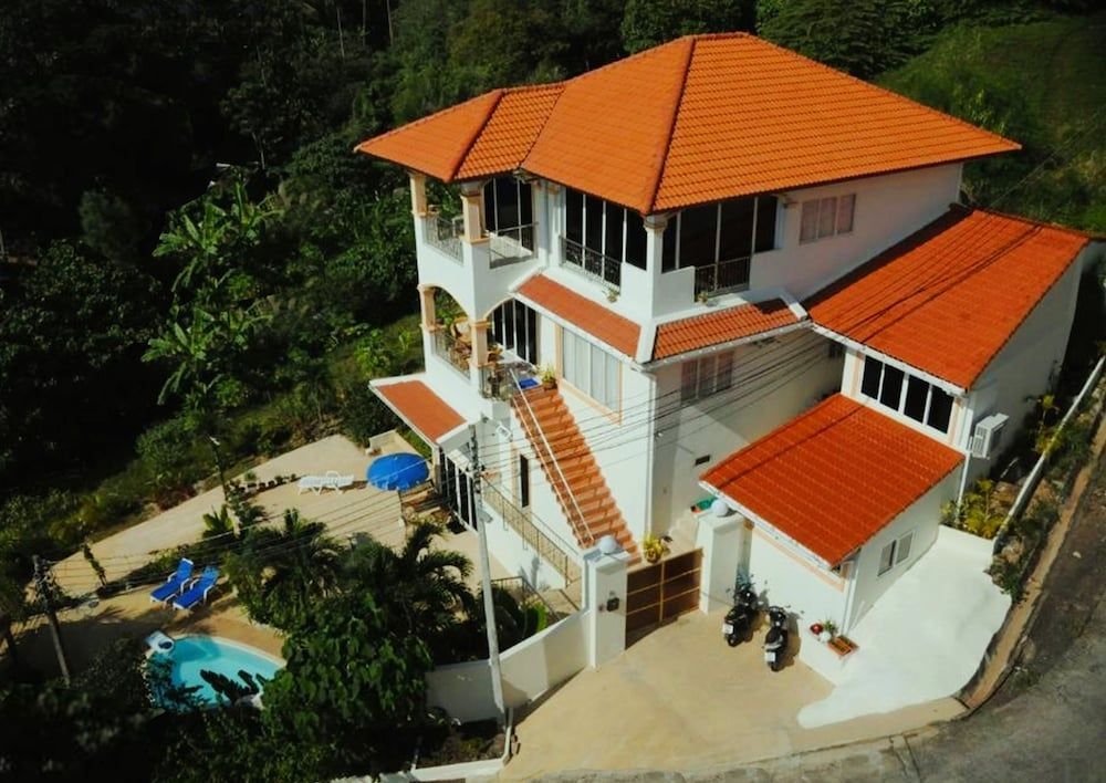OASIS VILLA Karon Beach 1