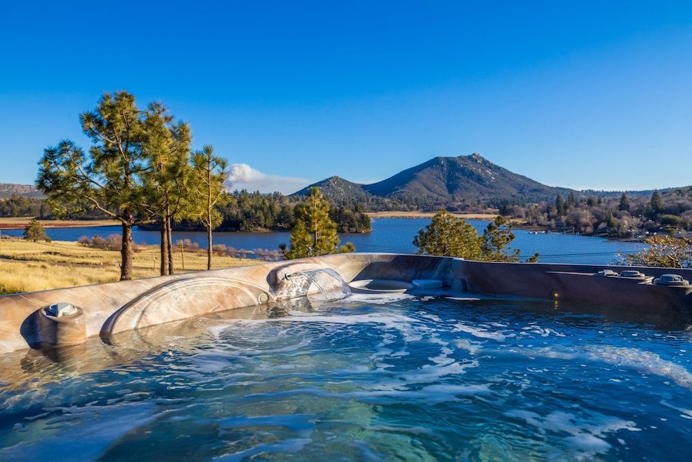 Quiet Mind Mountain Lodge, Retreat & Spa 1