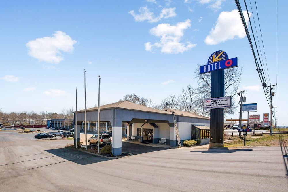 Hotel O Columbia Downtown near I-65 1