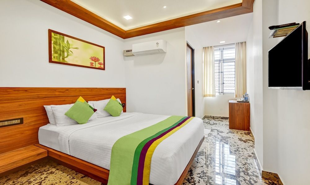 Itsy Hotels Shrey'S Inn Mallandur Road 1