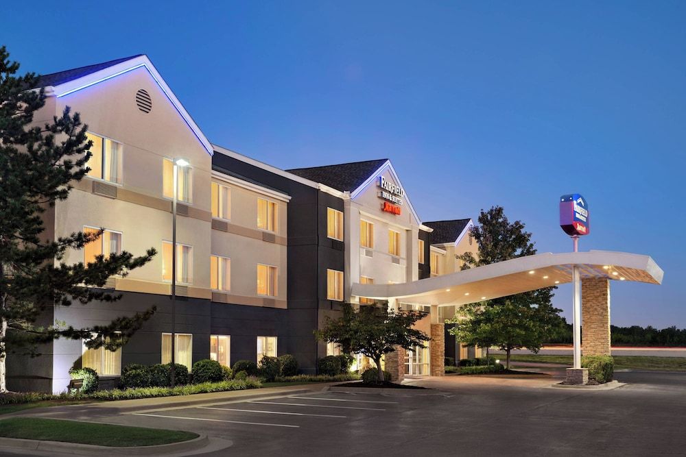 Fairfield Inn & Suites by Marriott Tulsa Central 1