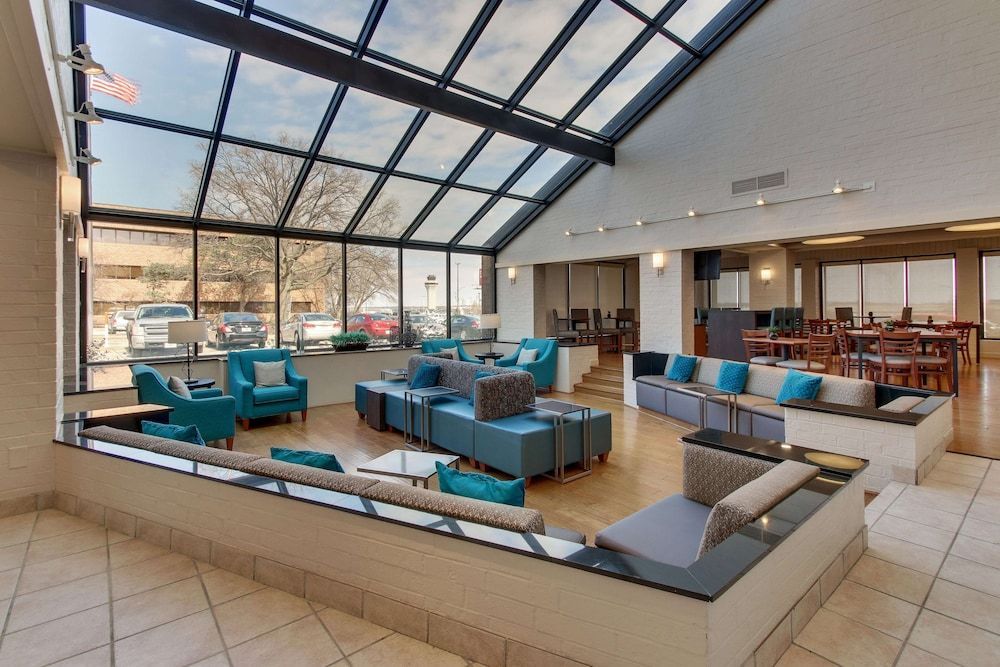 Pear Tree Inn St. Louis Airport 2