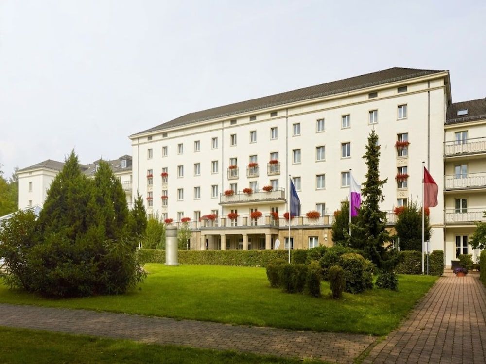 Sunday Hotel Friedrichroda & SPA 1