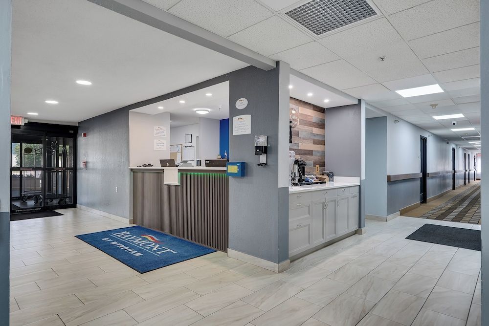 Baymont by Wyndham La Crosse/Onalaska 2