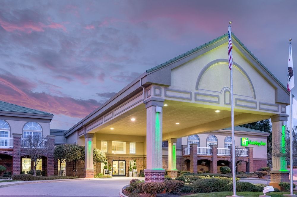 Holiday Inn AUBURN by IHG 1