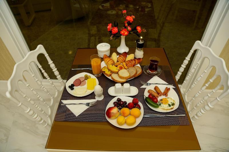Rusel Hotel 1