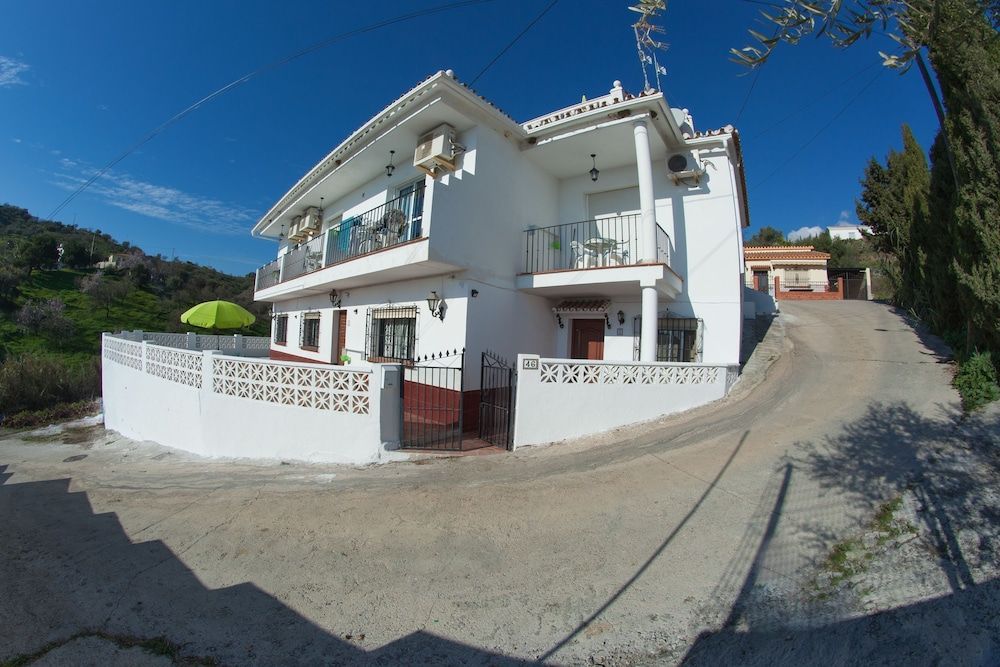 Apartamentos Rurales Santos 1