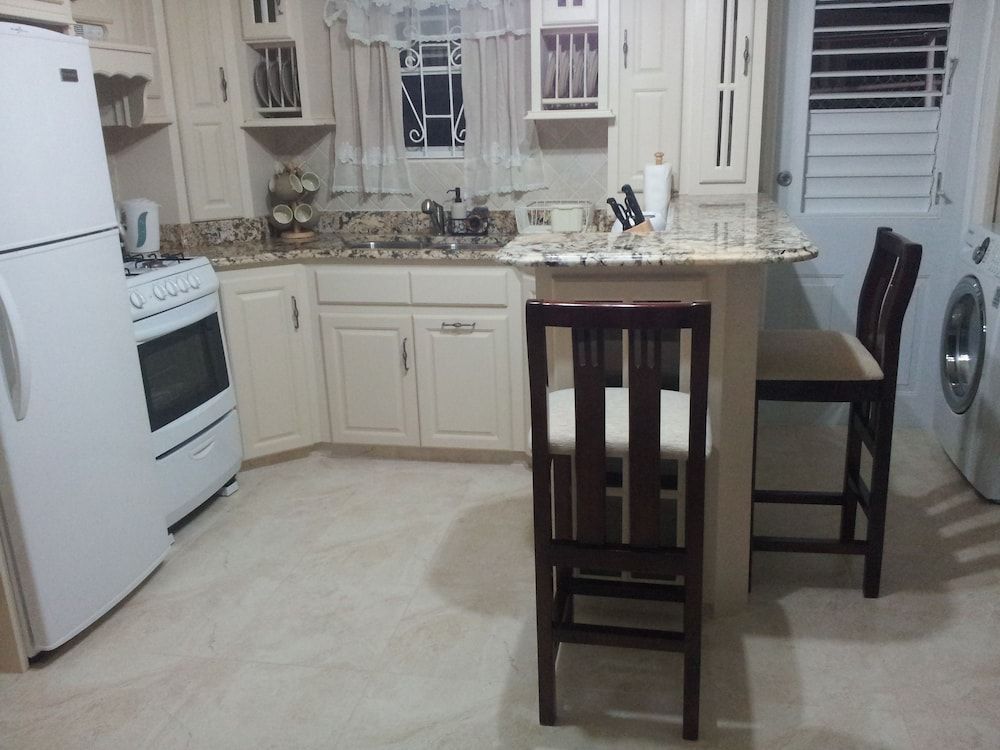 Hopeville Apartments 2