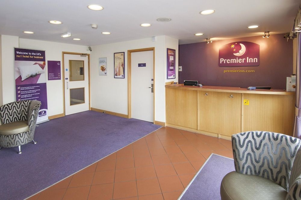 Premier Inn Leeds East 2