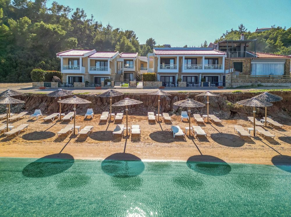 Elpiniki Luxury Apartments 1