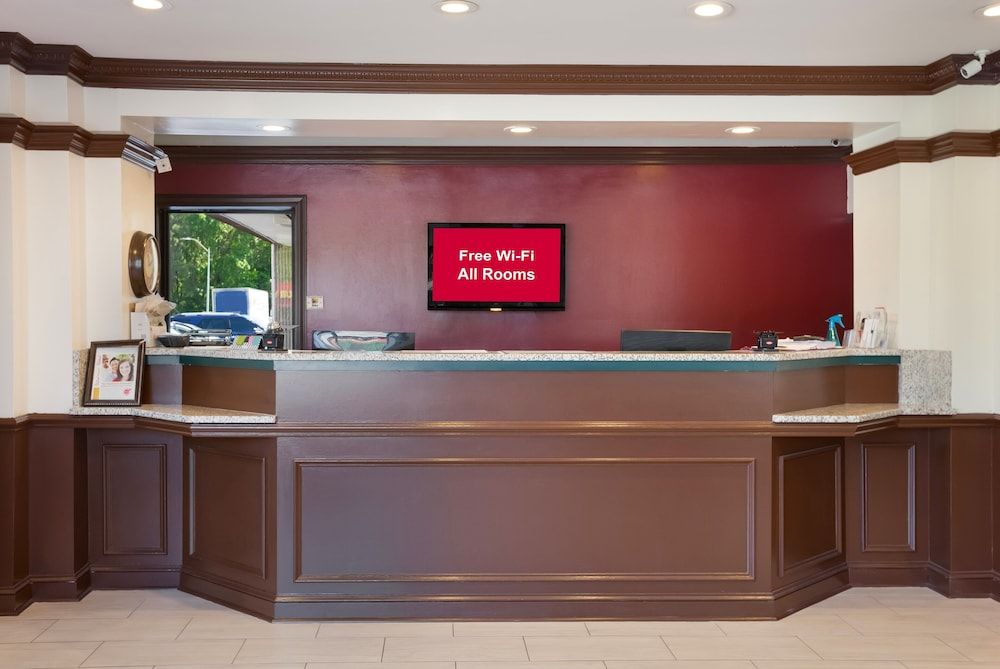 Red Roof Inn Dillon, SC 2