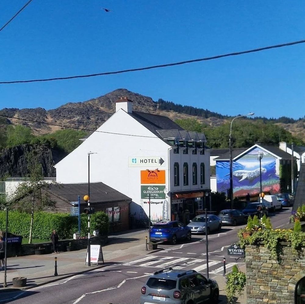 Glengarriff Hostel 1