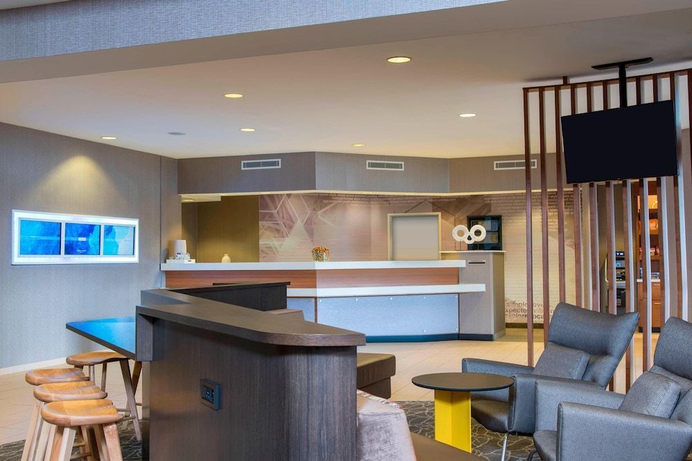 SpringHill Suites Grand Rapids North 2
