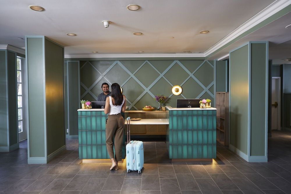 The Portofino Hotel & Marina, a Noble House Hotel 2