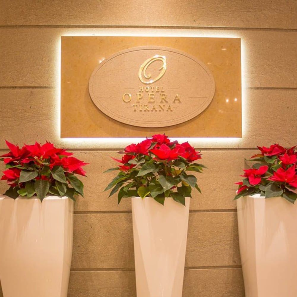 Hotel Opera 2