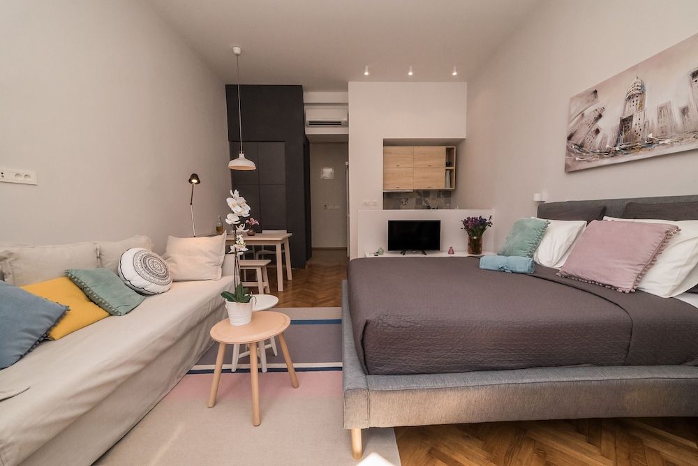 Doma Zagreb Aparthotel 1